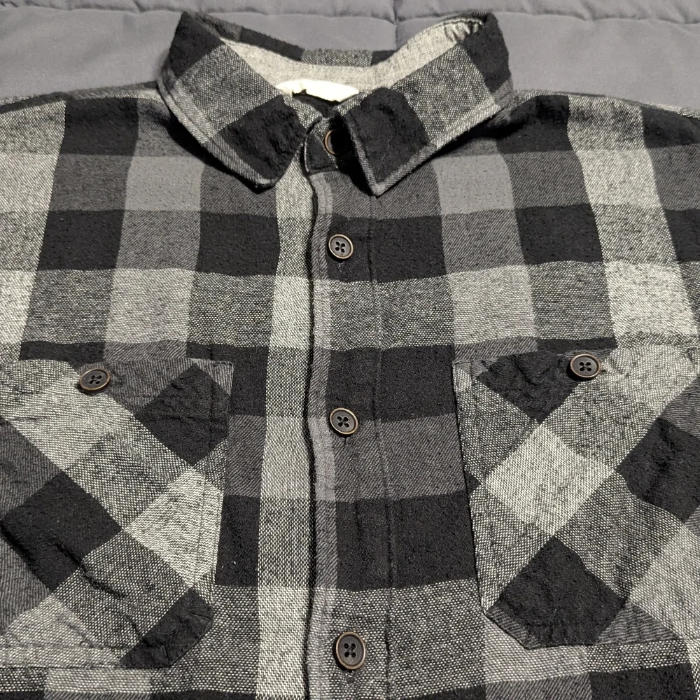 🔥🔥 Bundle Alert 3 URBAN PIPELINE Men's Sz Sm button down Plaid Flannel Shirts